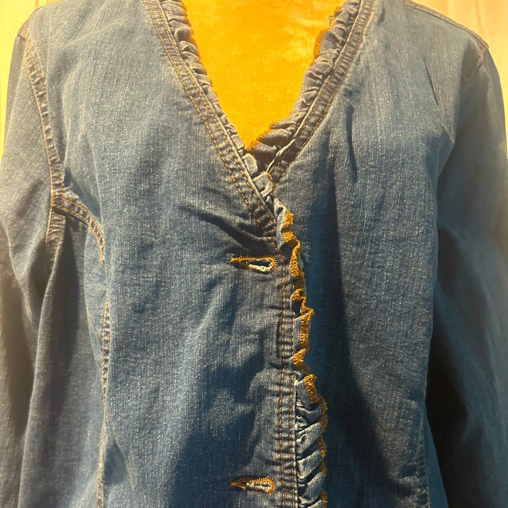 Erika Blue Jeans Classic Style
